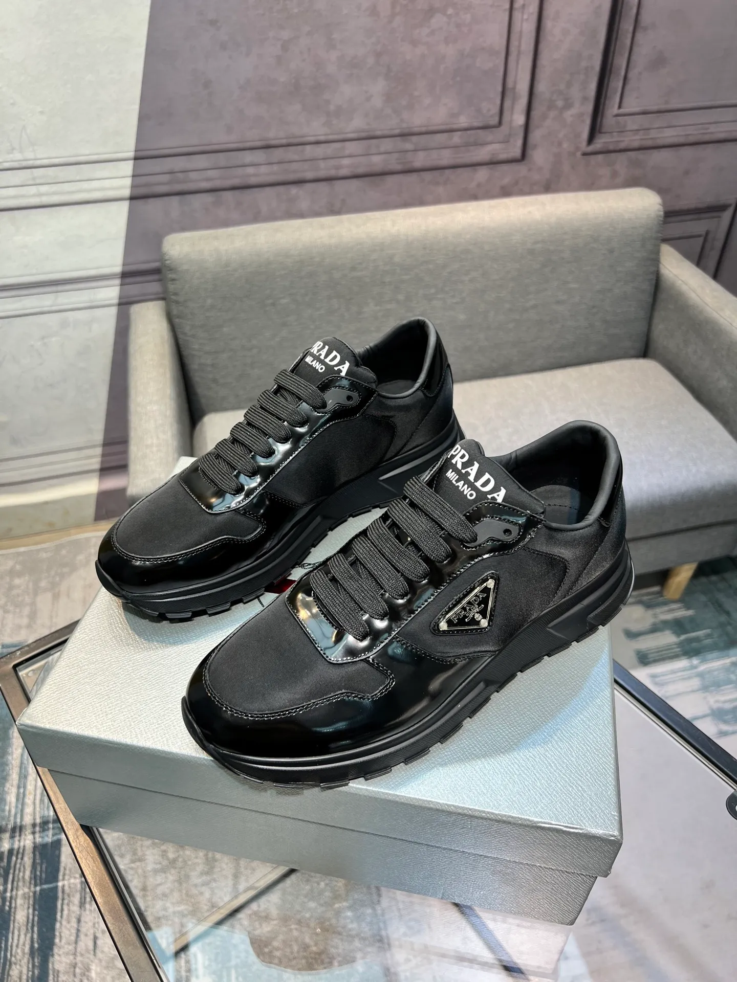 Men's shoes 💰540 PRADA "Prada" casual shoes Regular size: 38-44 (45 can be customized) Product material: Selected cowhide material, genuine leather lining, original outsole